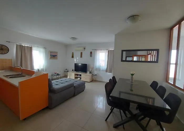 דירה Matea *